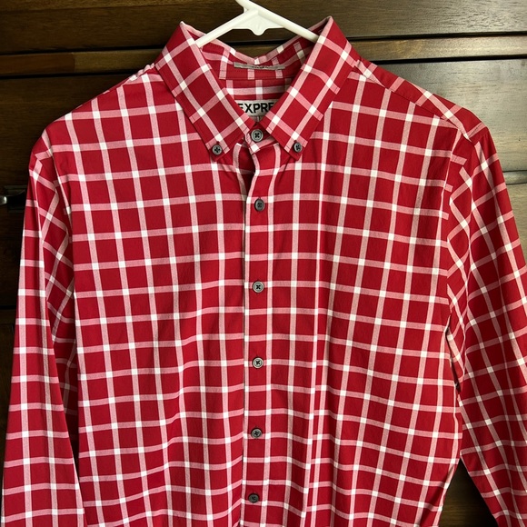 Express Men’s wrinkle free light dress shirt - Picture 1 of 3